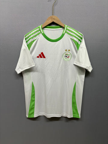 T-shirt Algeria at home